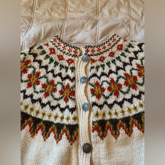 Vintage gorgeous hand knit wool sweater - Picture 7 of 10